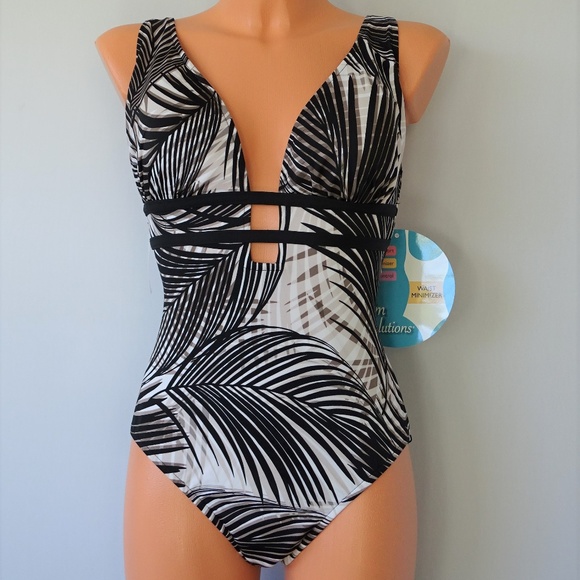 Swim Solutions Other - Swim Solutions Plunge Mio NWT One Piece Swimsuit